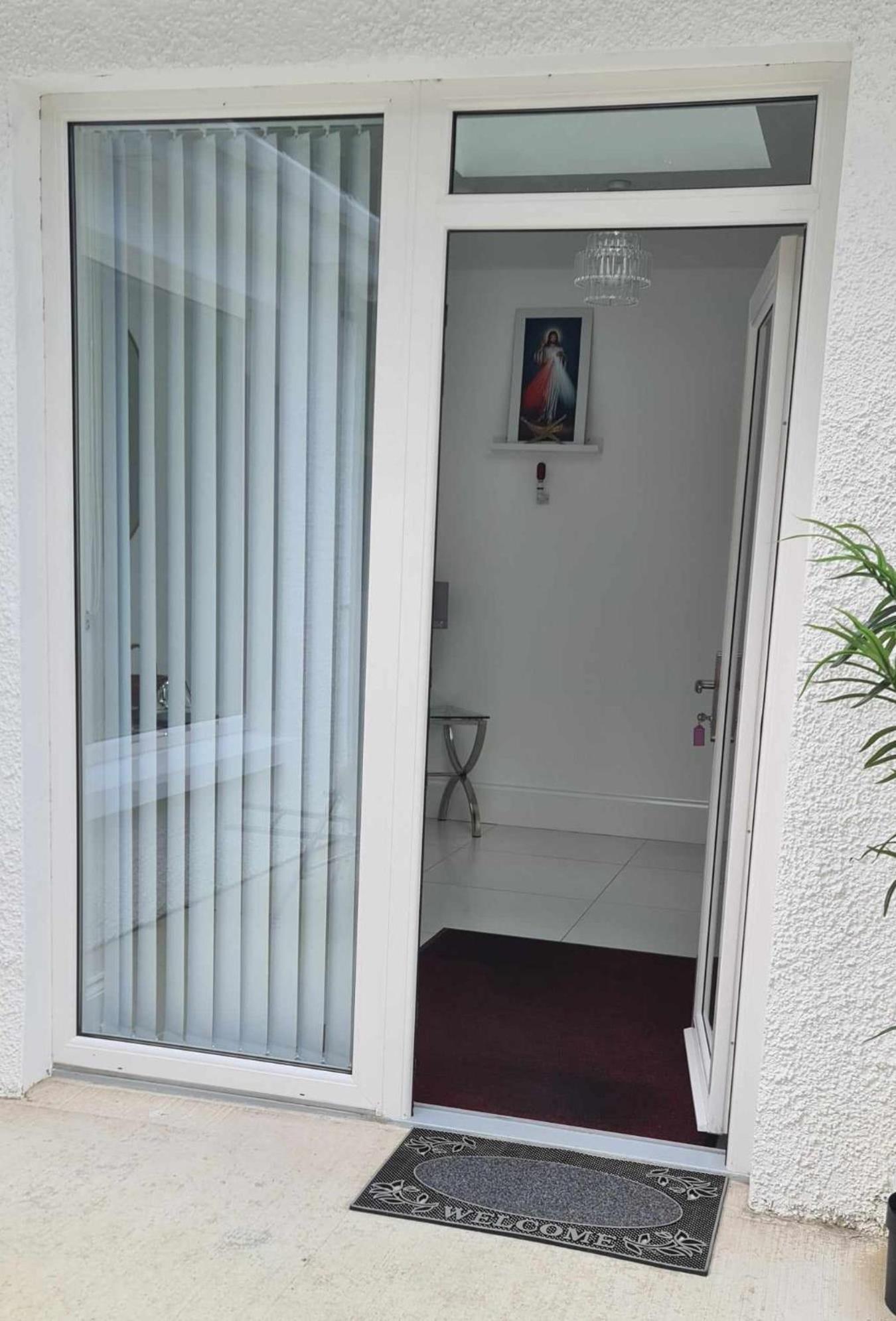 Annie'S House With Thermal Health Spa Moville Dış mekan fotoğraf